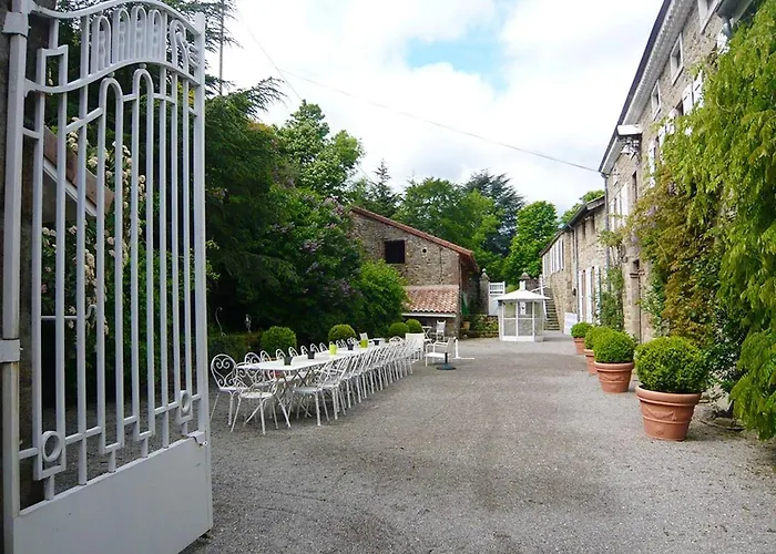 Manoir Majestueux à Avec Piscine Privée *