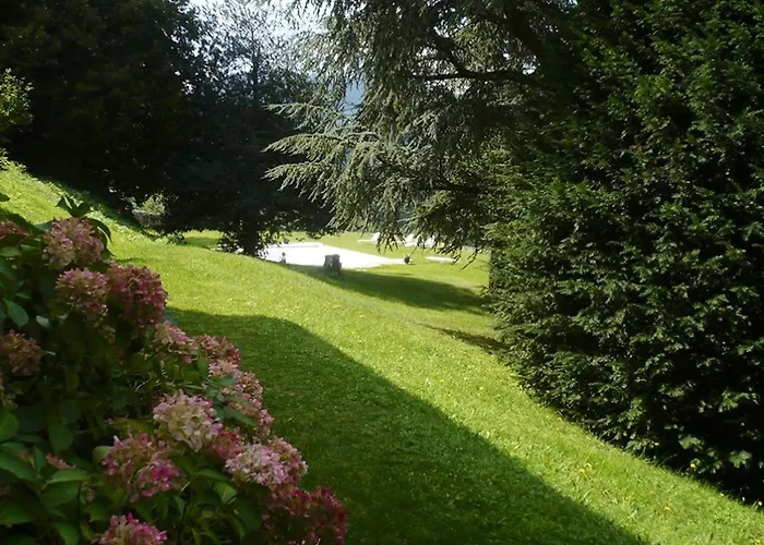 Manoir Majestueux à Avec Piscine Privée * Satillieu