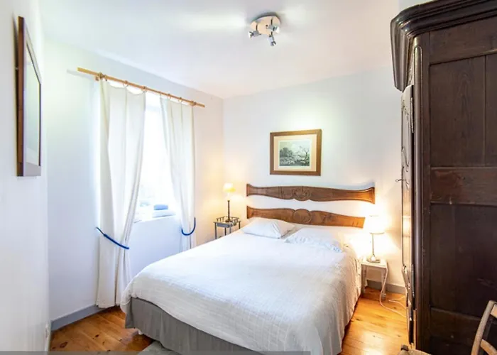 Manoir Majestueux à Avec Piscine Privée *