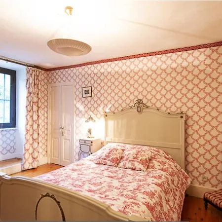 Demeure De 15 Avec Piscine Privee Jardin Clos Et Wifi A * Satillieu